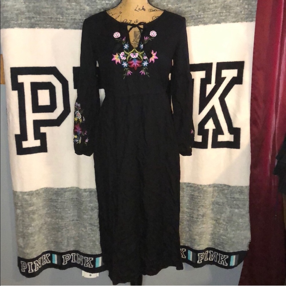 ✨Old Navy Boho Maxi Dress✨
